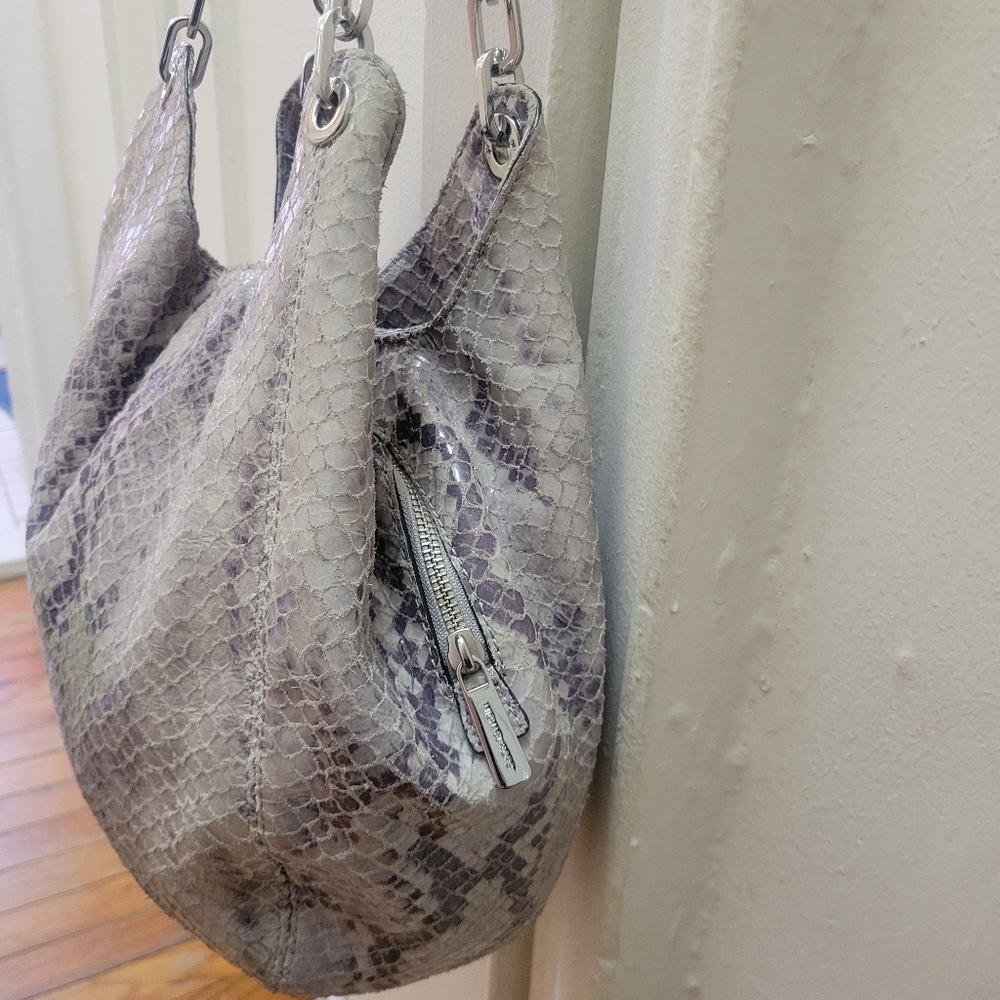 Michael Kors Lillie Large Snakeskin Slouchy Hobo Bag Like New Everyday Luxury - Picture 4 of 11